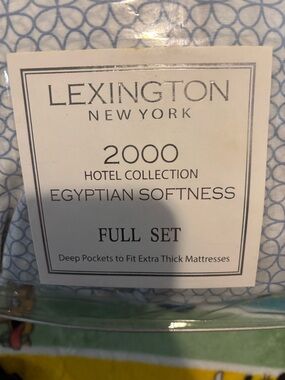 Hotel Collection Lexington New York Full Set - Blue & White Geometric